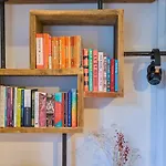 Charming Angel Maisonette