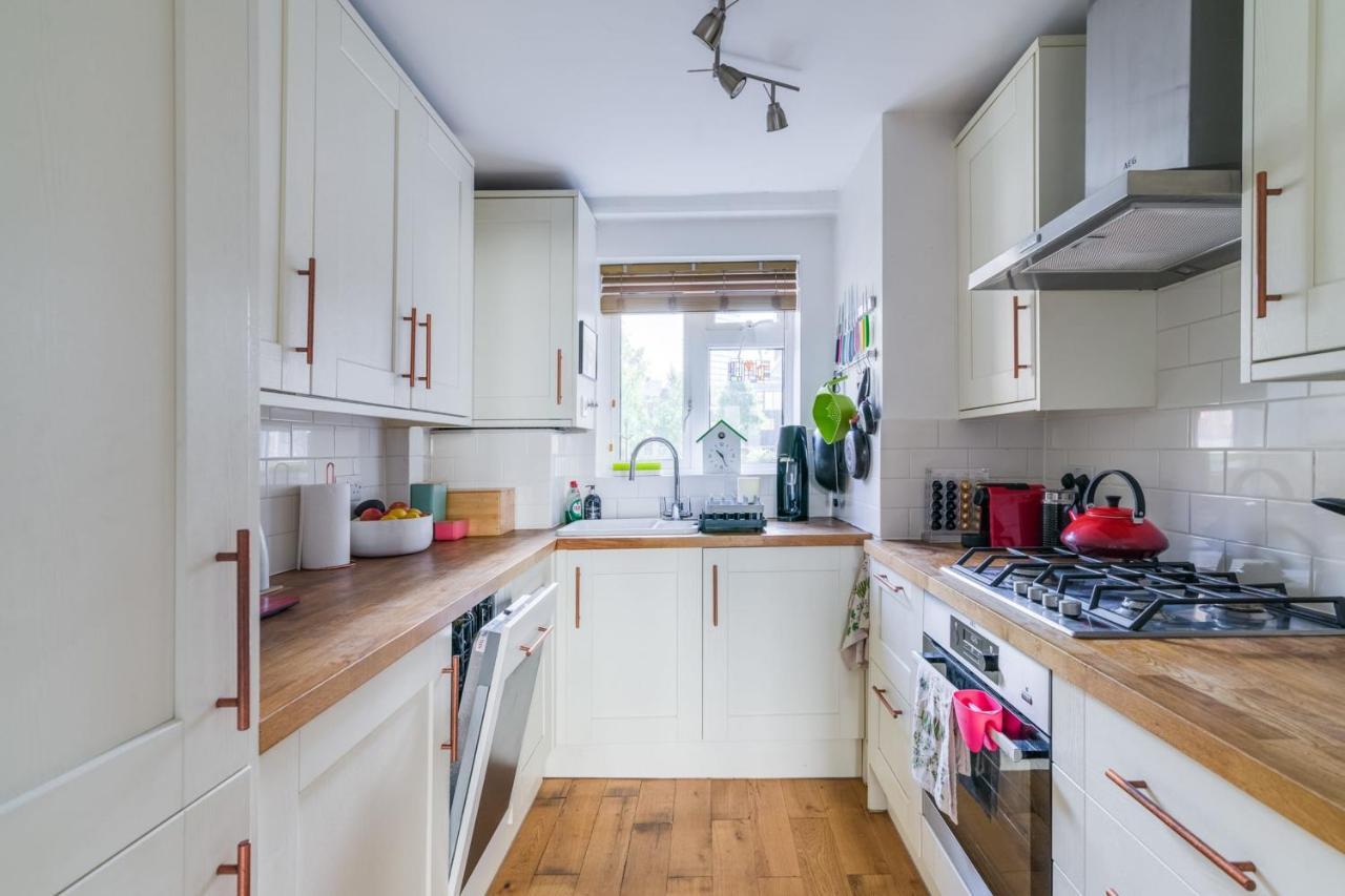 Charming Angel Maisonette *